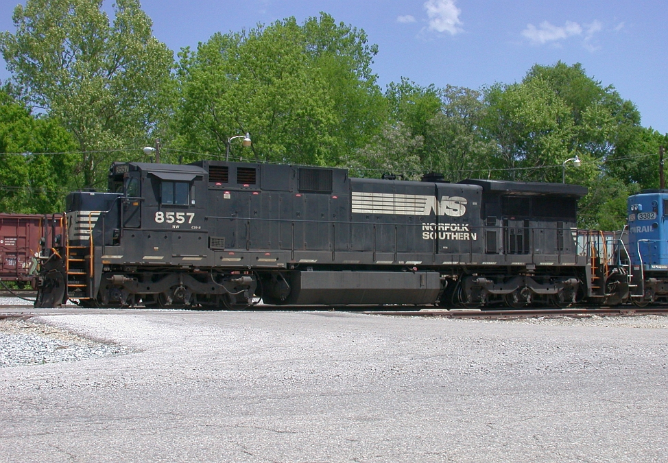 NS 8557